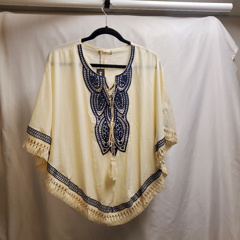 2for$20 NWT Creme navy royal blue butterfly sleeve t-shirt fringe aztec tribal